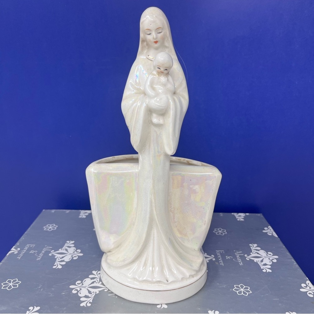 Napco Madonna and Child Planter iridescent
